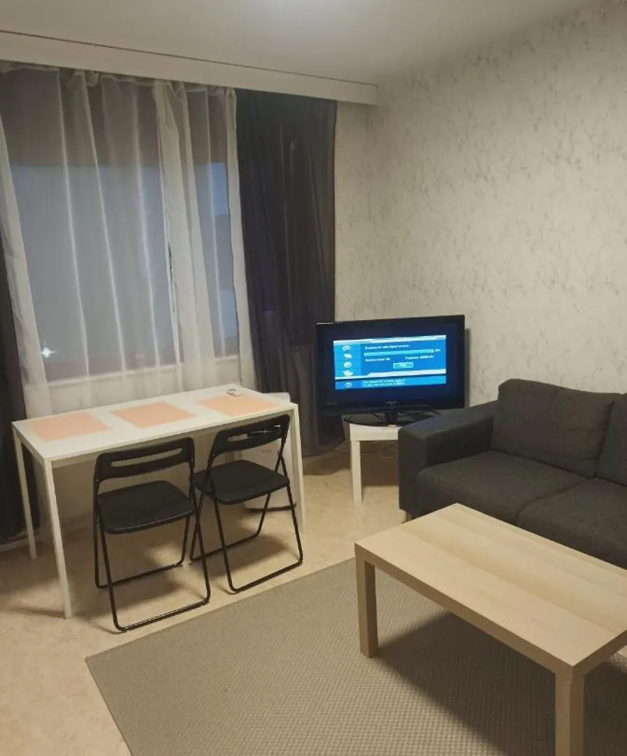 Apartment Near Tikkurila Railwaystation With Free Parking Vantaa